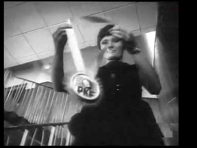 E_Zawistowska- to przed  nią klęczał Cz_Niemen.jpg