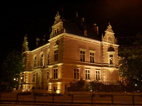 ak, od 2000r.  Nowy Ratusz.jpg